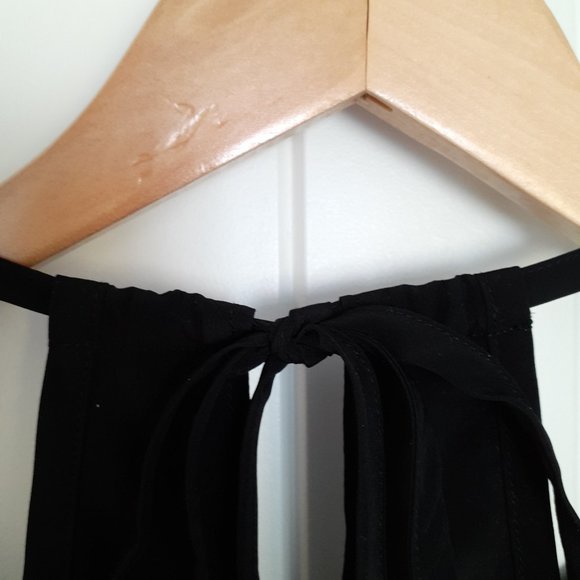 Athleta Eyelet Dunes Tank in Black Size S - Picture 7 of 11